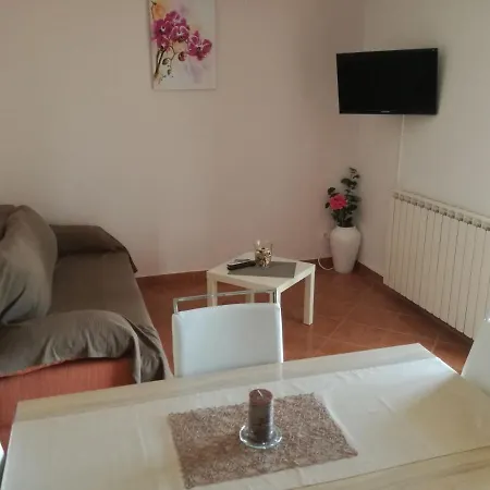 شقة Vesna بوريتش
